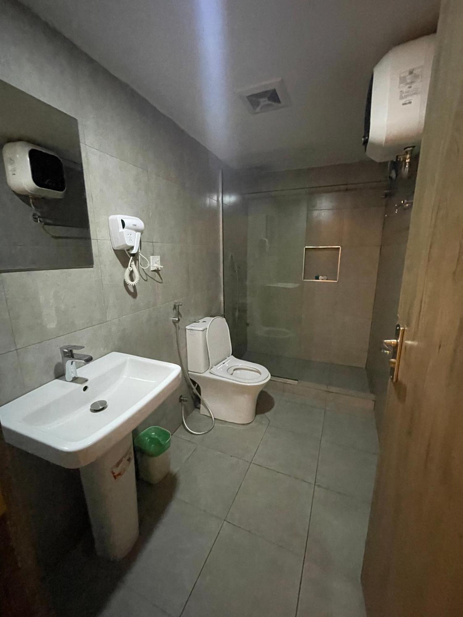 Swiss Pearl Continental Suite Wupa Dış mekan fotoğraf