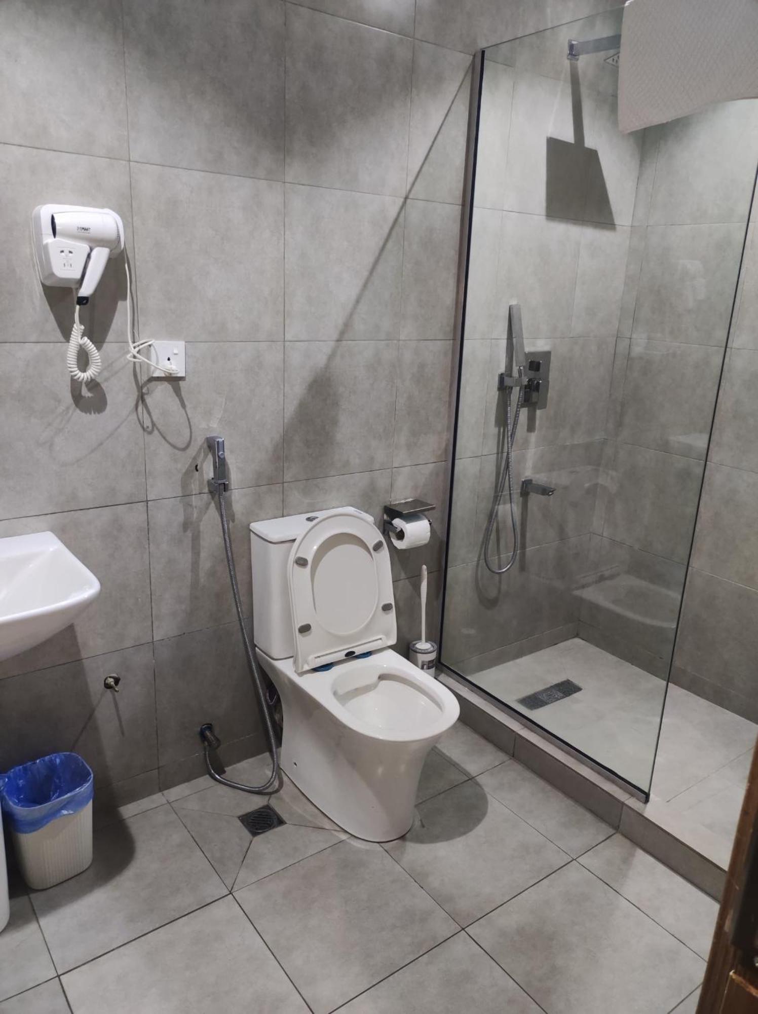 Swiss Pearl Continental Suite Wupa Dış mekan fotoğraf